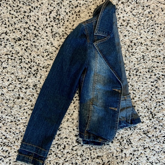 Jean jacket - Picture 9 of 9